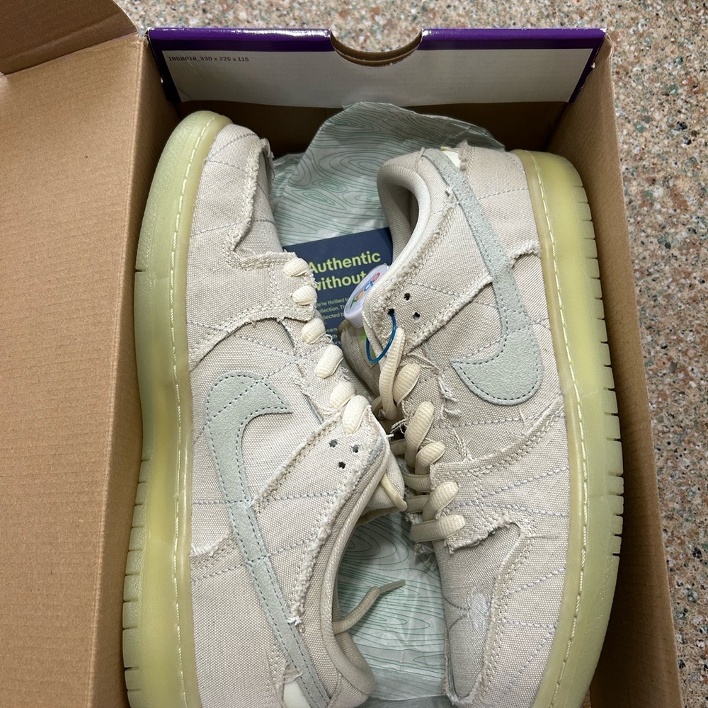 Mummy SB dunk low size 10.5